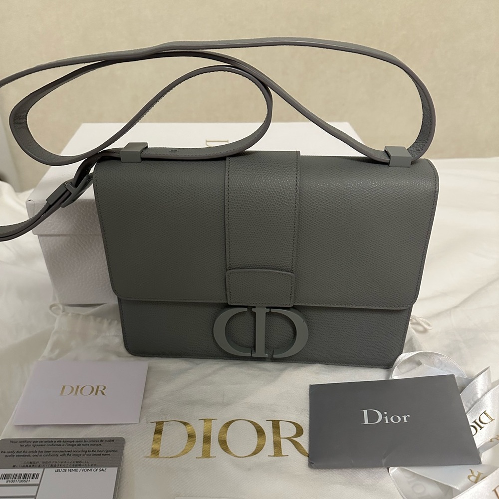 Dior 30 Montaigne matte grey shoulder bag crossbody authentic